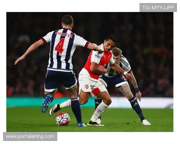 皇冠登1足球出租业务覆盖多种足球型号确保客户在比赛和训练中的最佳体验